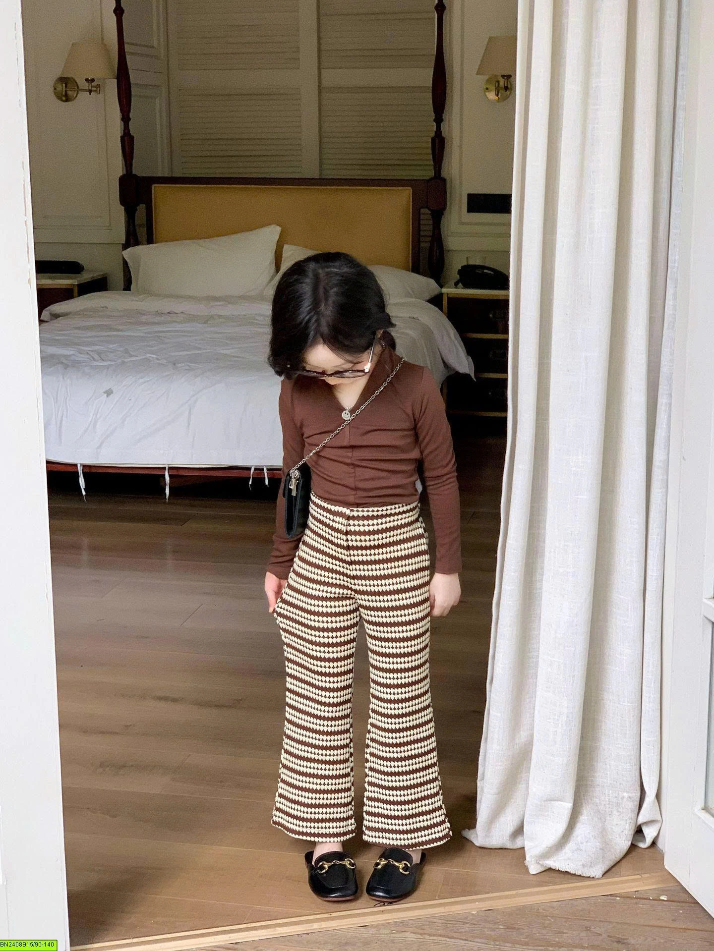 SET ÁO NÂU + QUẦN KẺ
