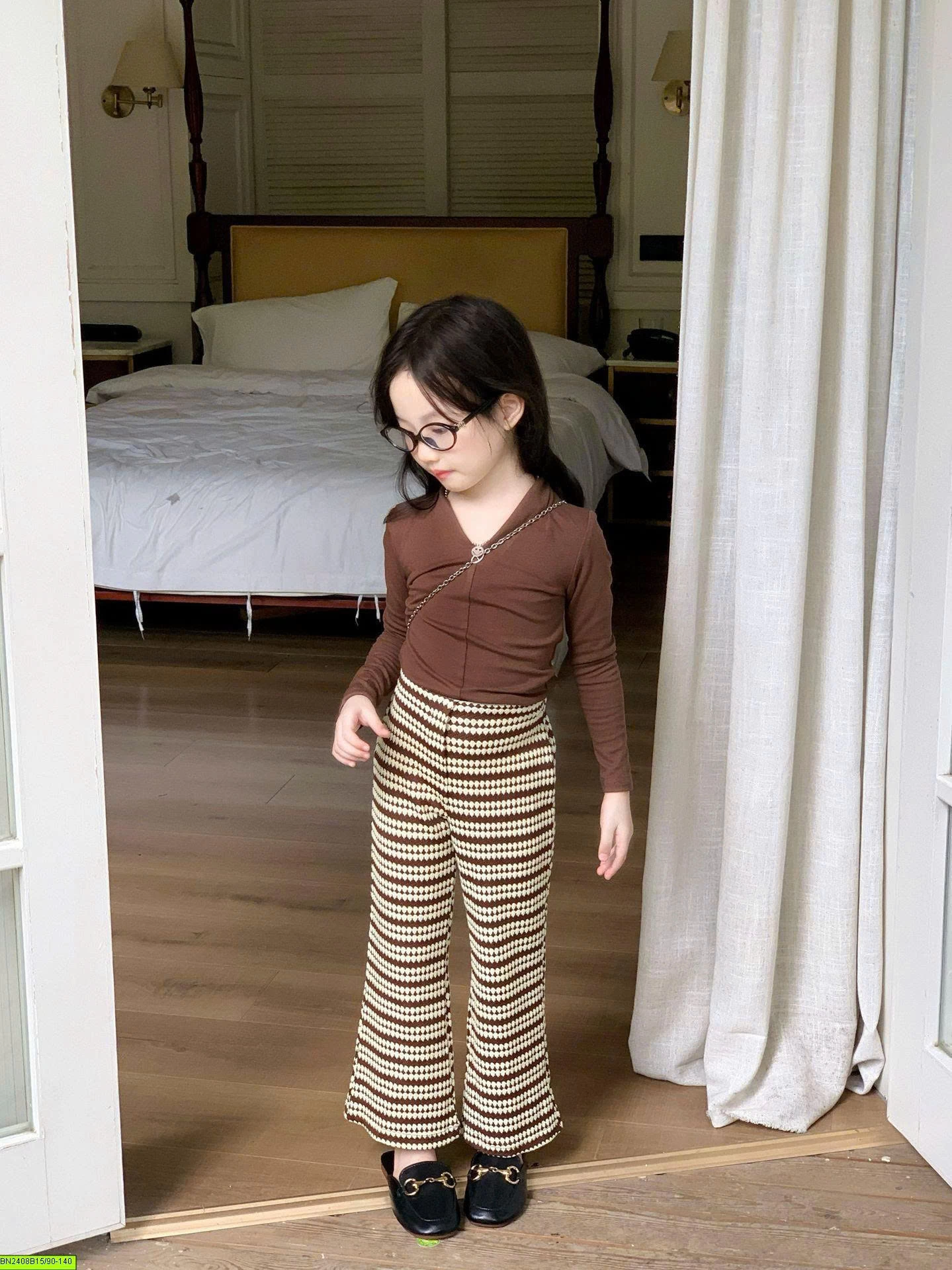 SET ÁO NÂU + QUẦN KẺ