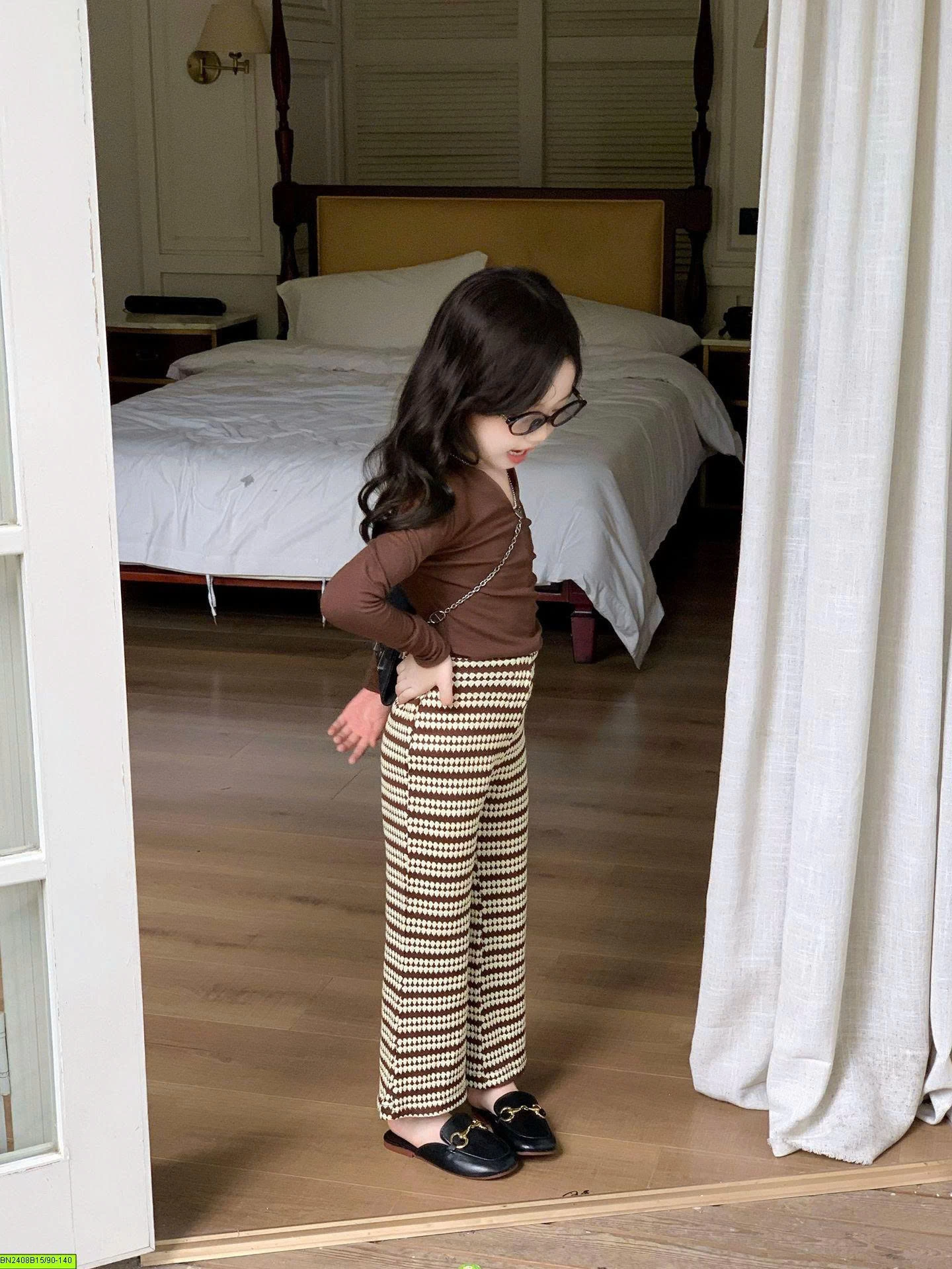 SET ÁO NÂU + QUẦN KẺ