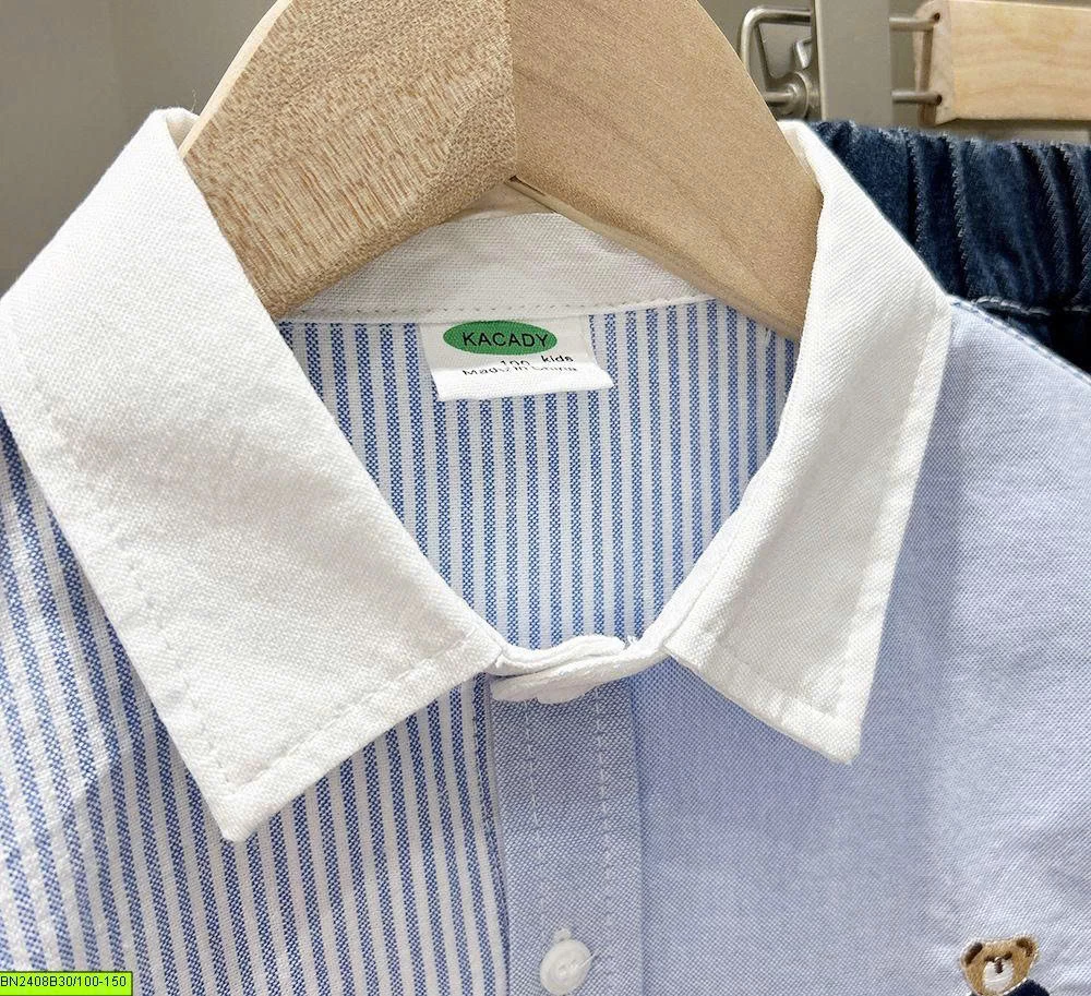 ÁO SƠ MI CỔ BẺ THÊU GẤU BEAR KACADY