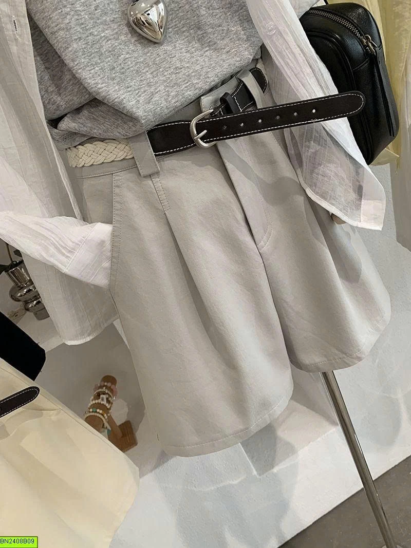 QUẦN SHORT NỮ KÈM THẮT LƯNG