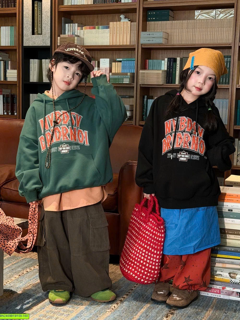 ÁO HOODIE CHỮ KUMAI