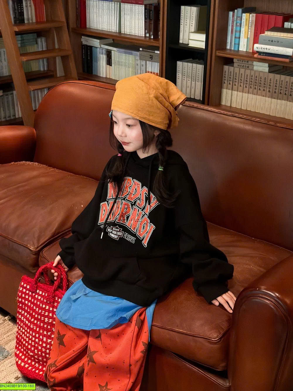ÁO HOODIE CHỮ KUMAI