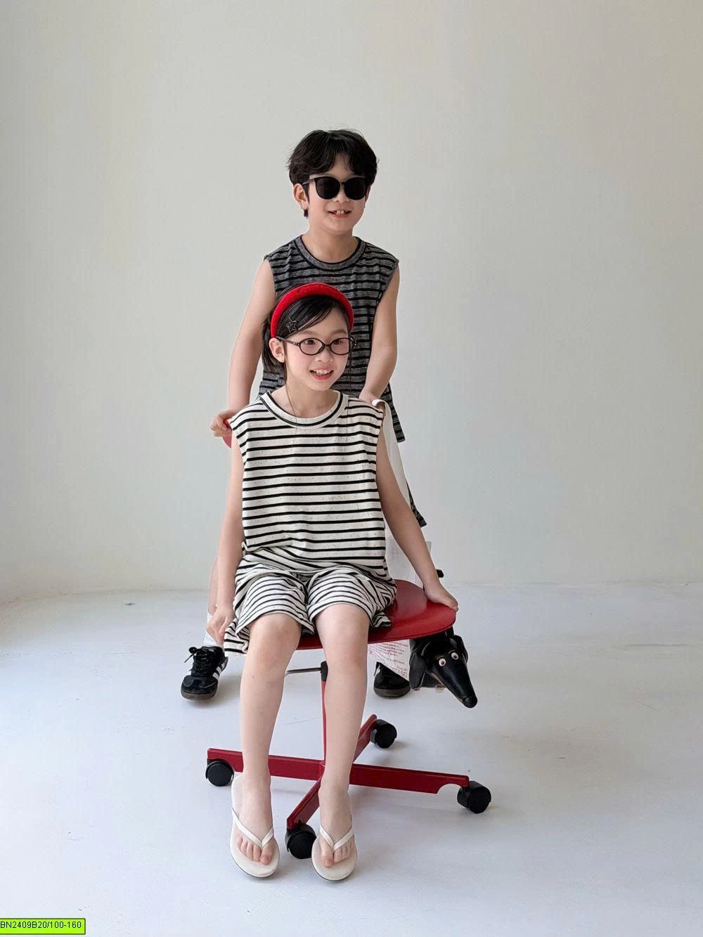 BỘ KẺ NGANG HÈ SÁT NÁCH KUMAI