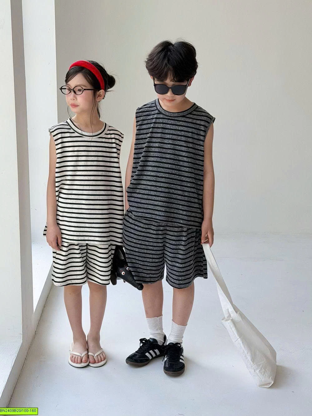 BỘ KẺ NGANG HÈ SÁT NÁCH KUMAI