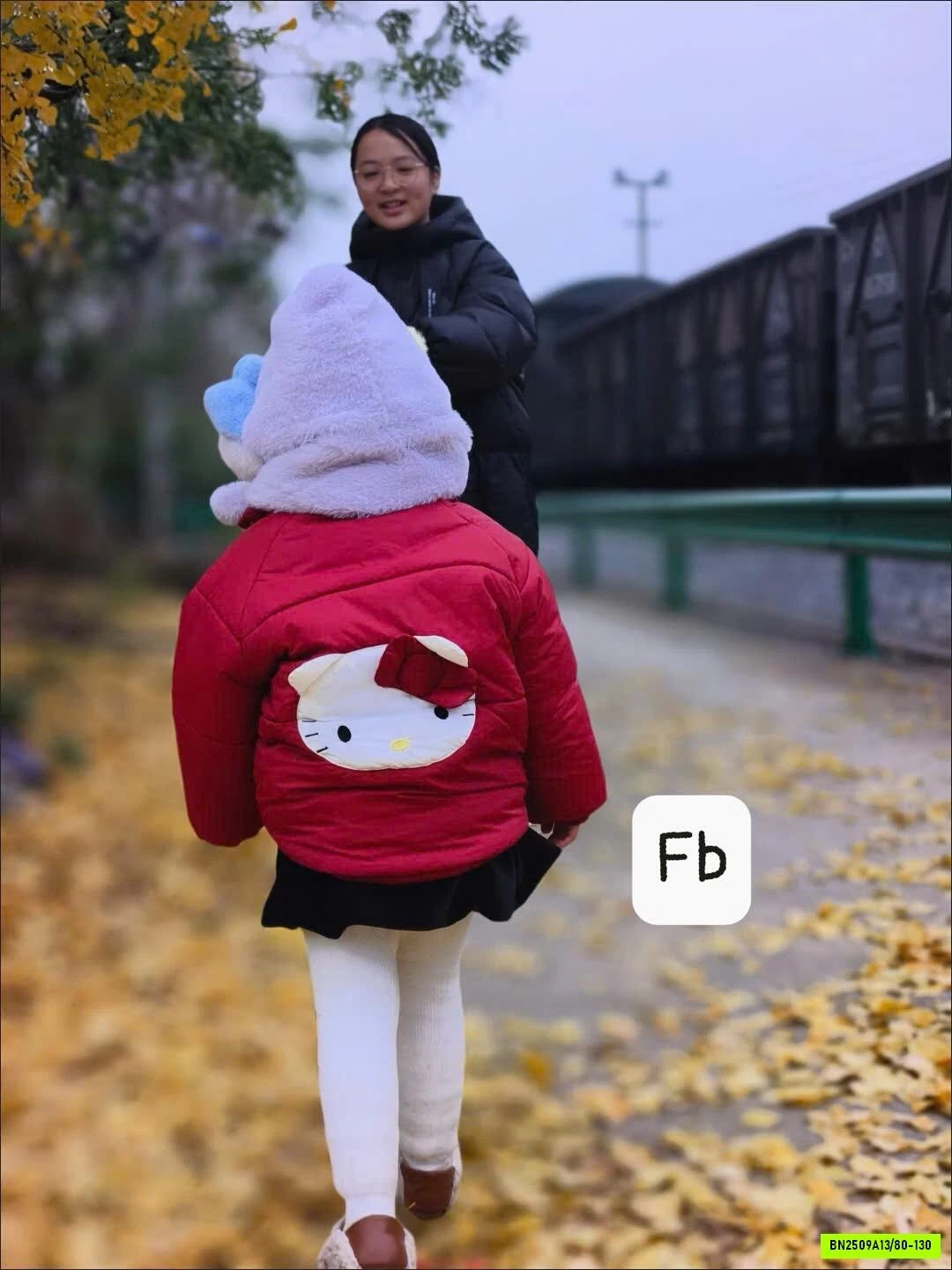 KHOÁC PHAO KITTY SALE