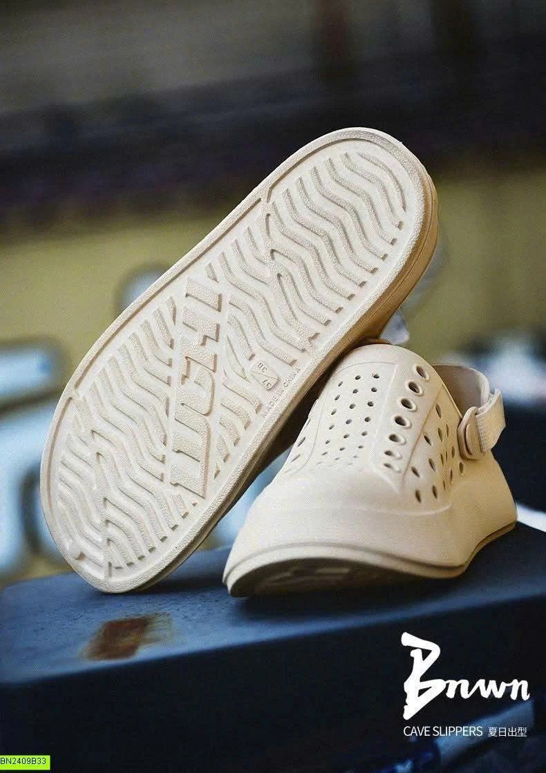 DÉP CROCS ĐỤC LỖ ĐẾ DÀY NAM NỮ