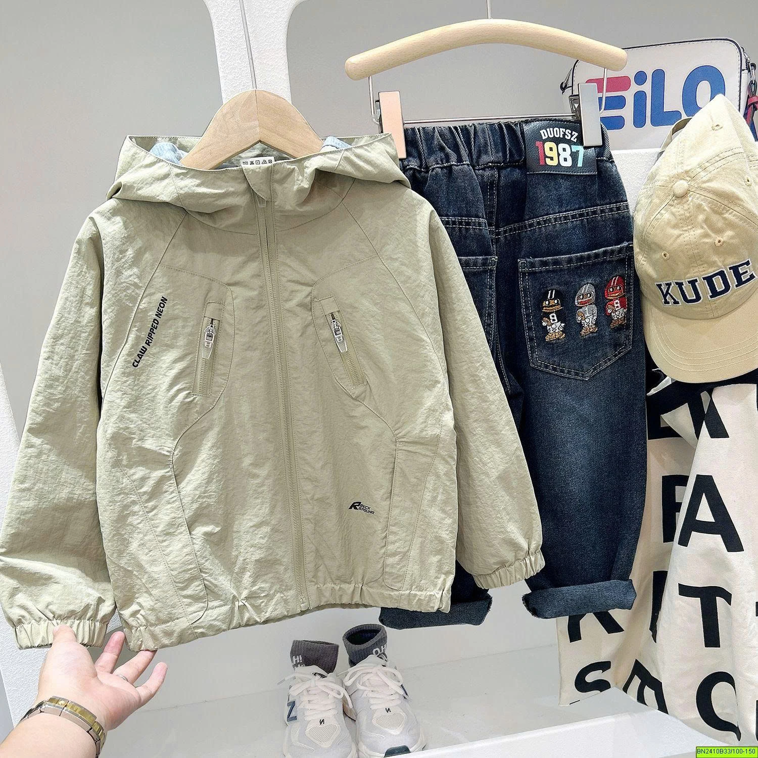 ÁO KHOÁC GIÓ LÓT NỈ KACADY