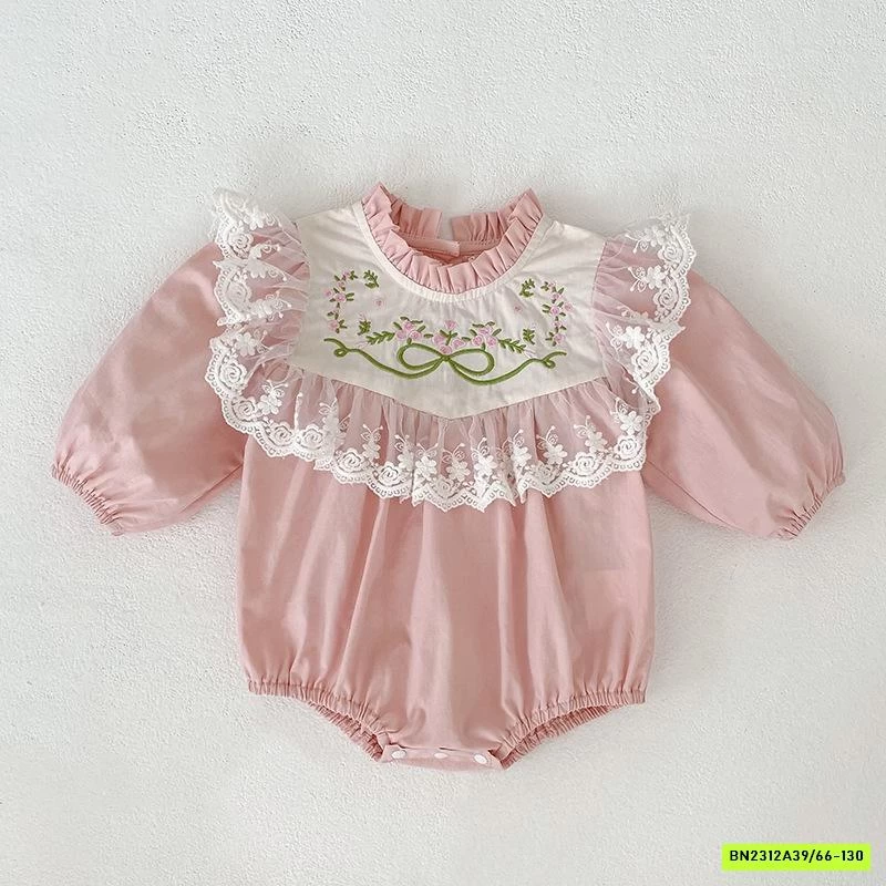 COUPLE THÔ MỀM THÊU HOA