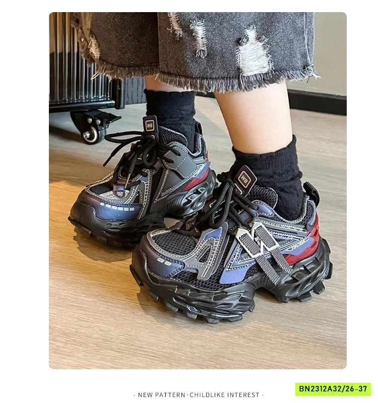 SNEAKER THỂ THAO CHỮ N