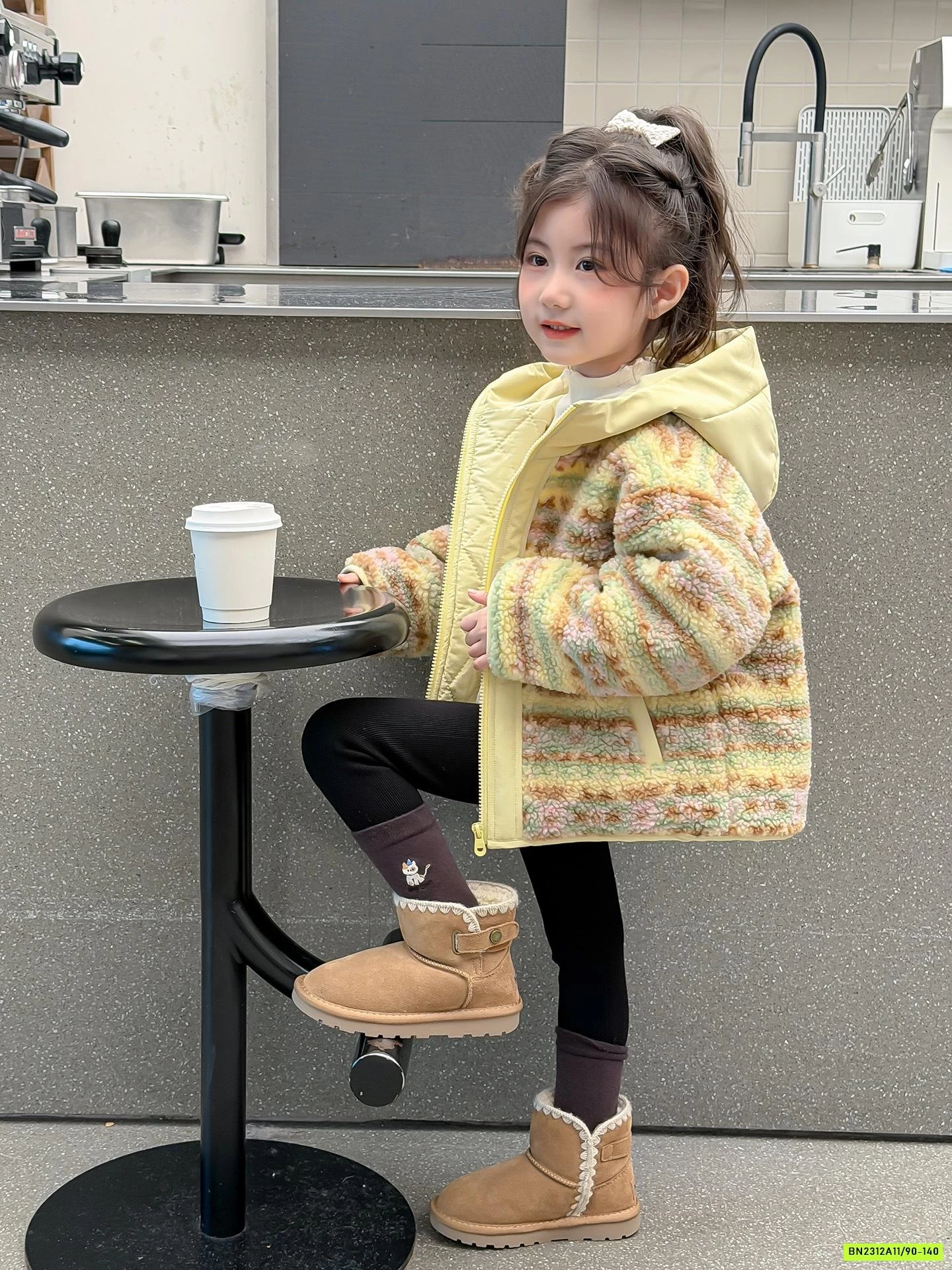 KHOÁC BÔNG TRẦN TRÁM HOA NHÍ LIỀN MŨ