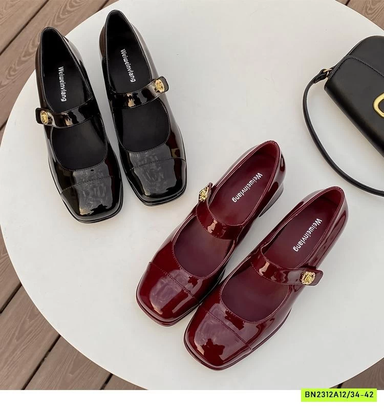 GIÀY MERY JANE MŨI VUÔNG