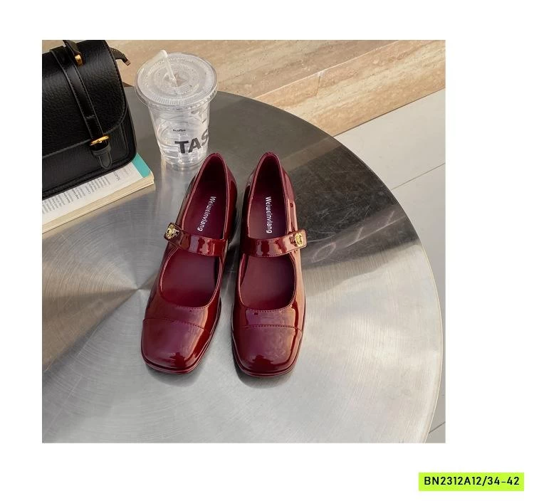 GIÀY MERY JANE MŨI VUÔNG