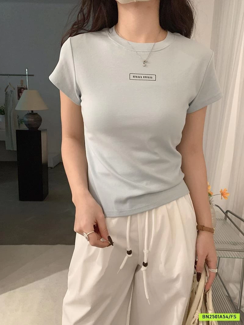 THUN BOZIP CỔ TRÒN MIUMIU