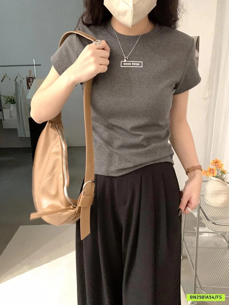 THUN BOZIP CỔ TRÒN MIUMIU