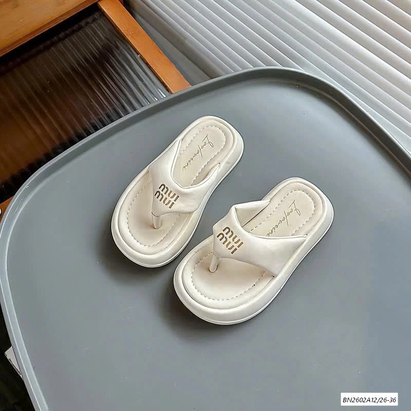 DÉP LÊ KẸP NGÓN MUIMUI