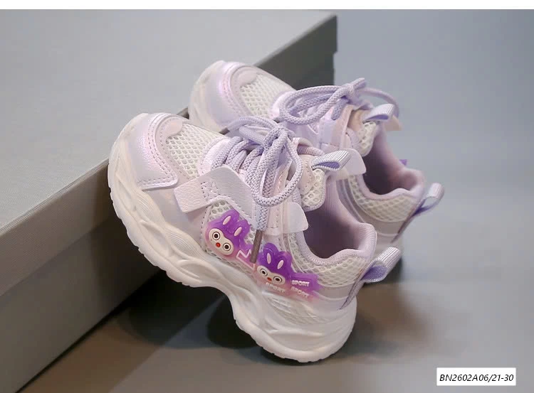 GIÀY THỂ THAO THOÁNG KHÍ LABUBU