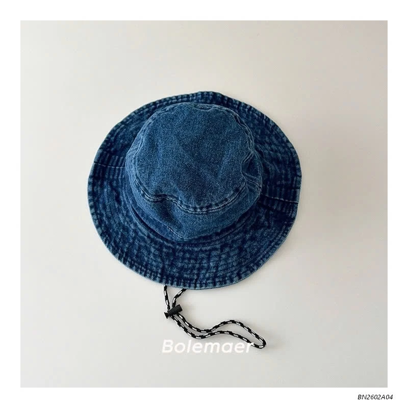 MŨ BÈO JEANS CÓ QUAI