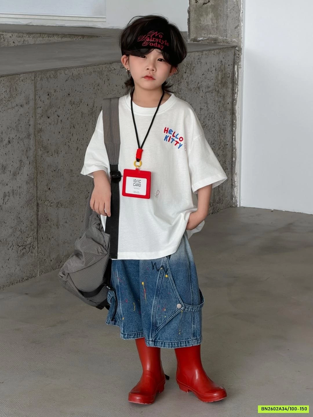 THUN TRẮNG CHỮ MIX SHORT VẢY SƠN