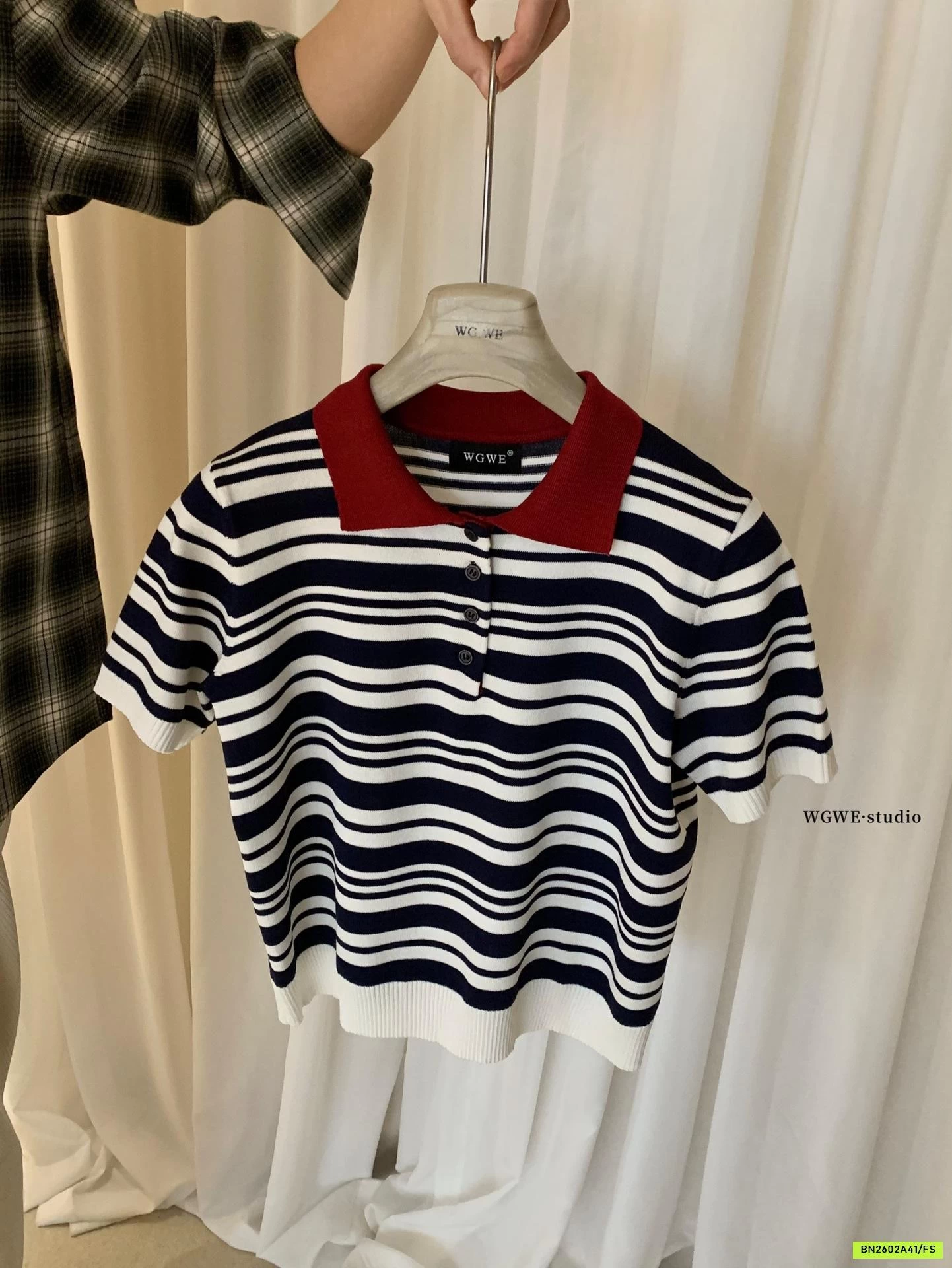 MONTOGHI KẺ POLO WGWE8838