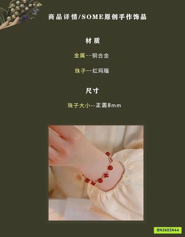 VÒNG TAY ĐỎ MAY MẮN AGOVSKI