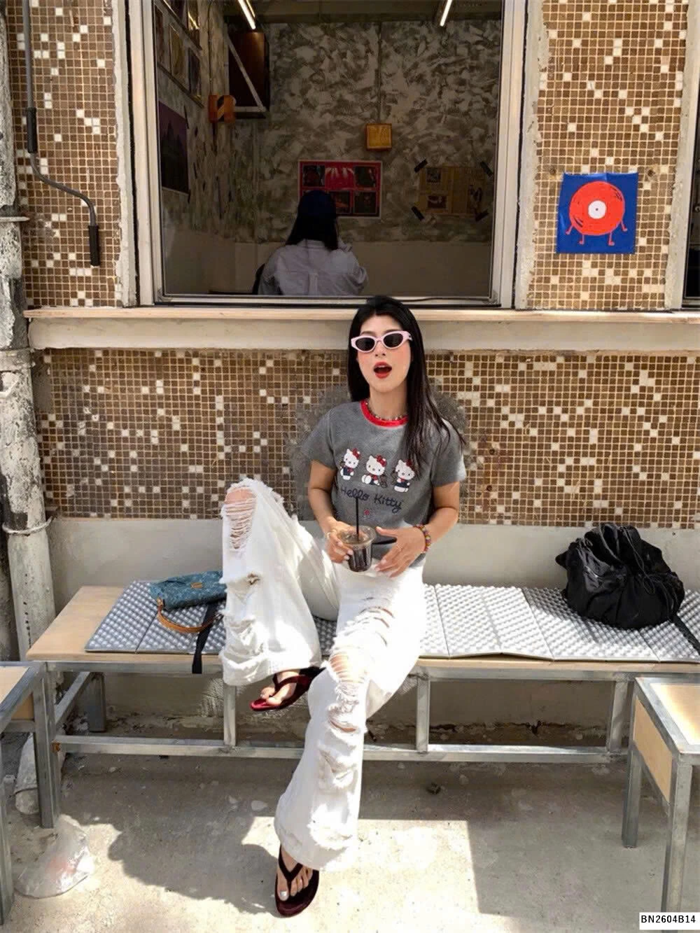 ÁO THUN HELLO KITTY WGWE