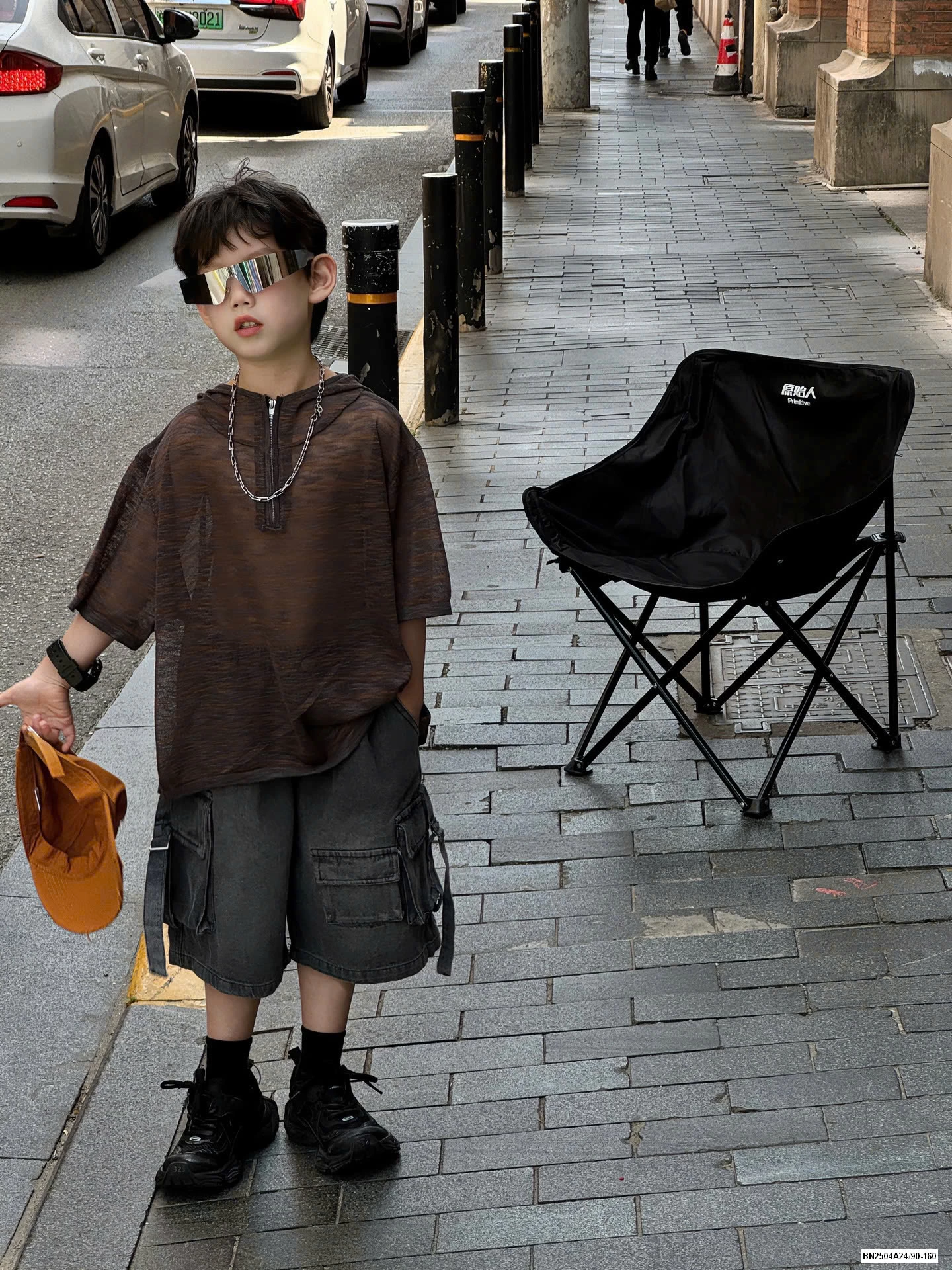 HOODIE XƯỚC KHÓA CỔ NGẮN TAY