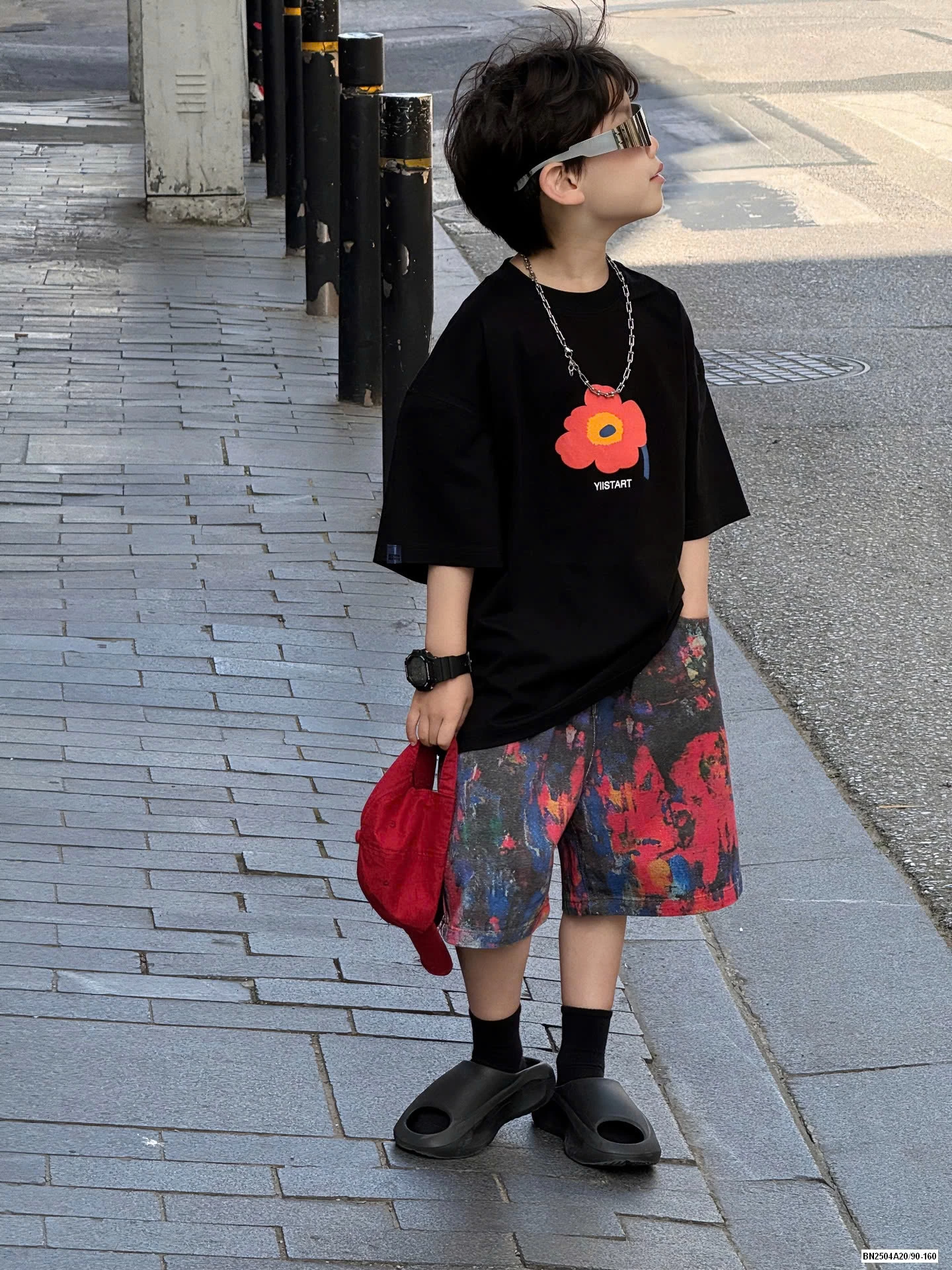 ÁO ĐEN HOA MIX SHORT LOANG