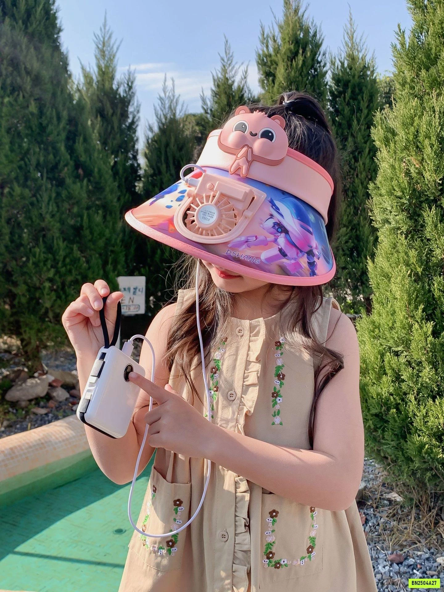 MŨ CHỐNG NẮNG NỬA ĐẦU KÈM QUẠT