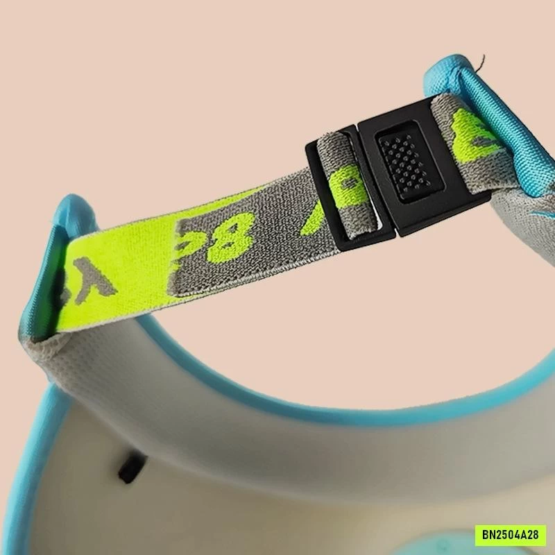 MŨ CHỐNG NẮNG KÈM QUẠT SANRIO