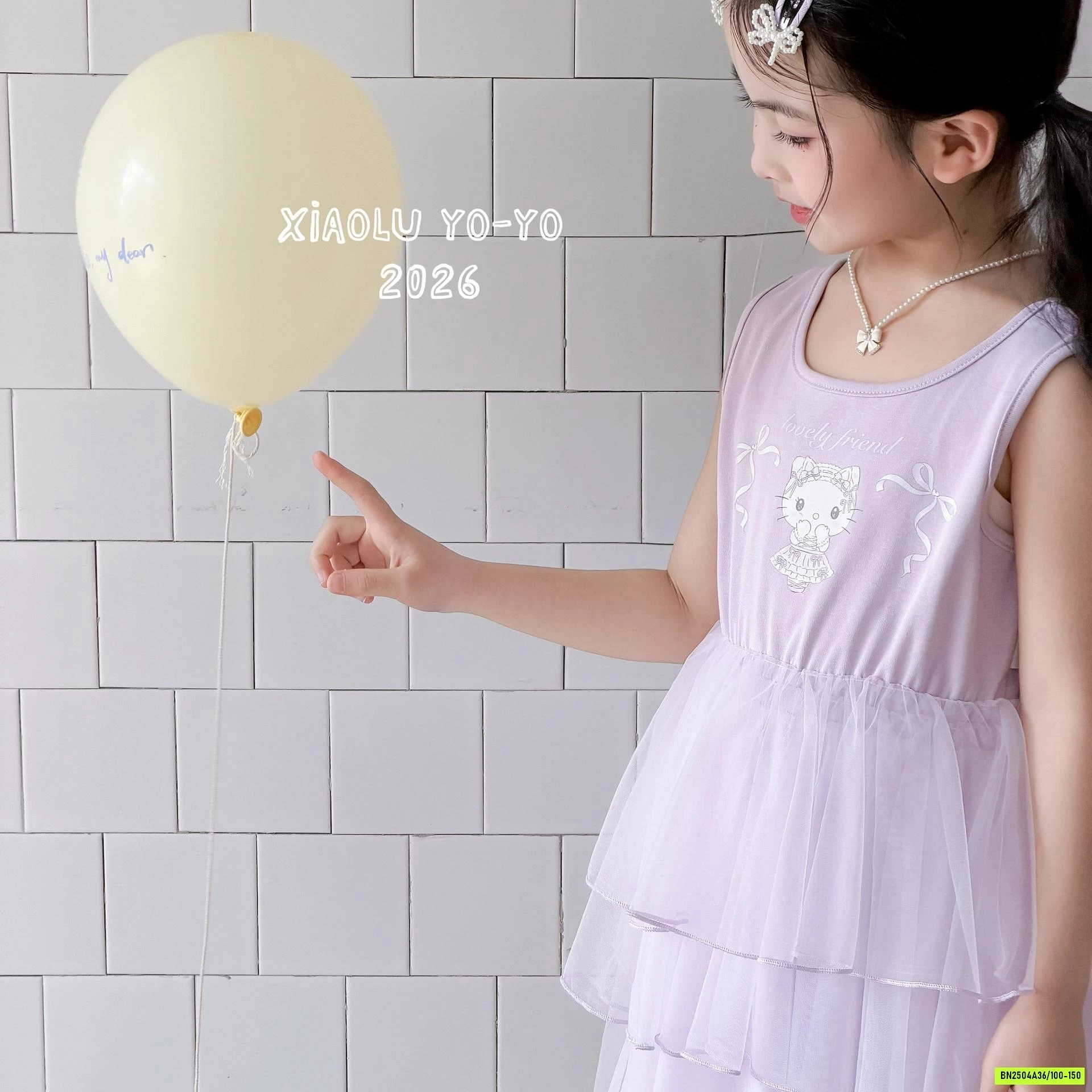 ĐẦM SÁT NÁCH CHÂN VOAN XINH XẮN