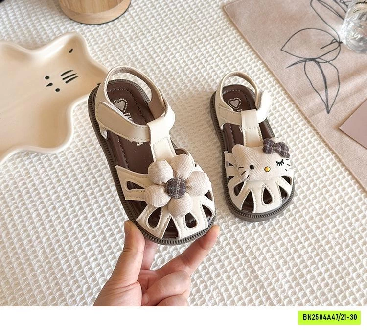 SANDAL GẮN HOA DỄ THƯƠNG