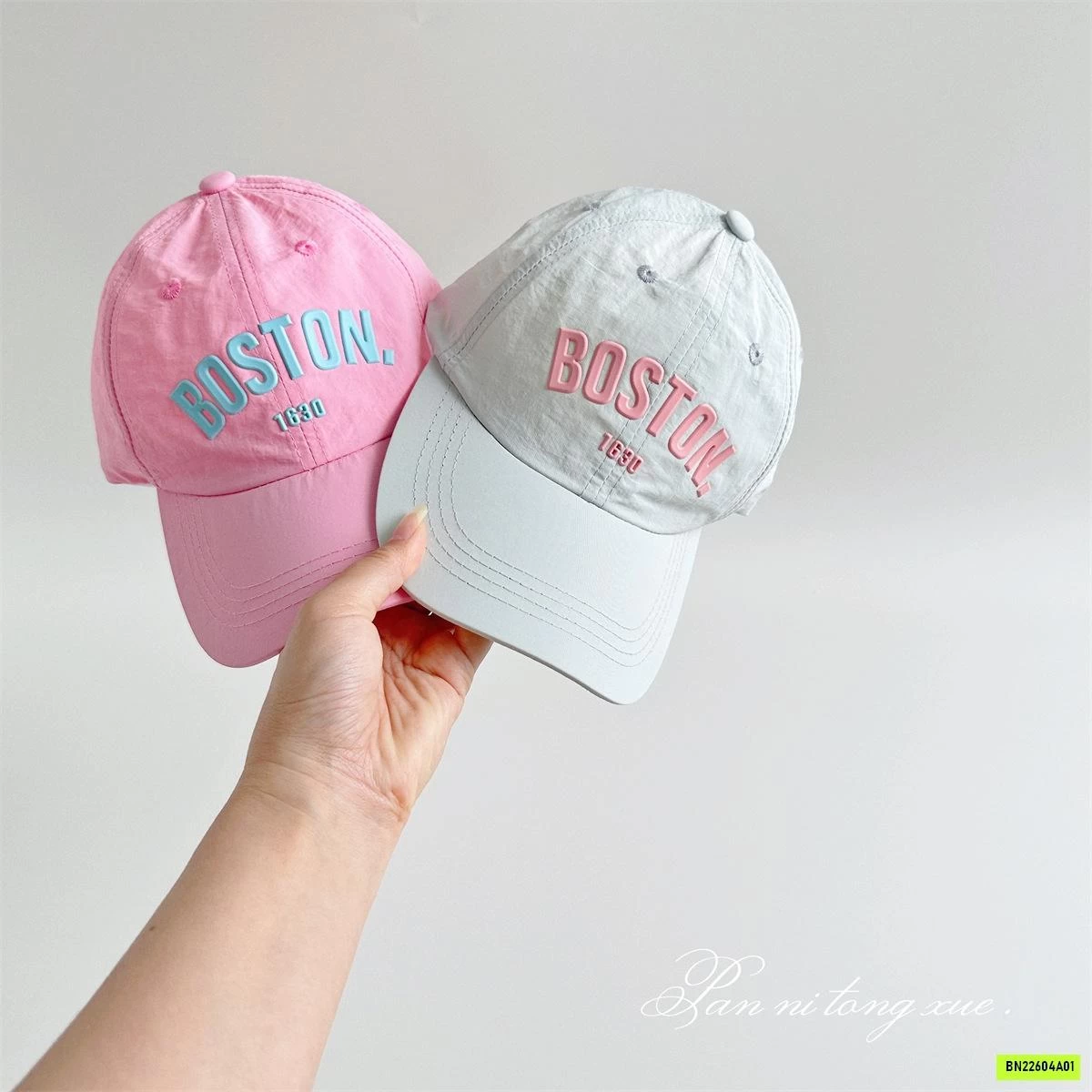 MŨ KẾT THÊU BOSTON MẸ BÉ