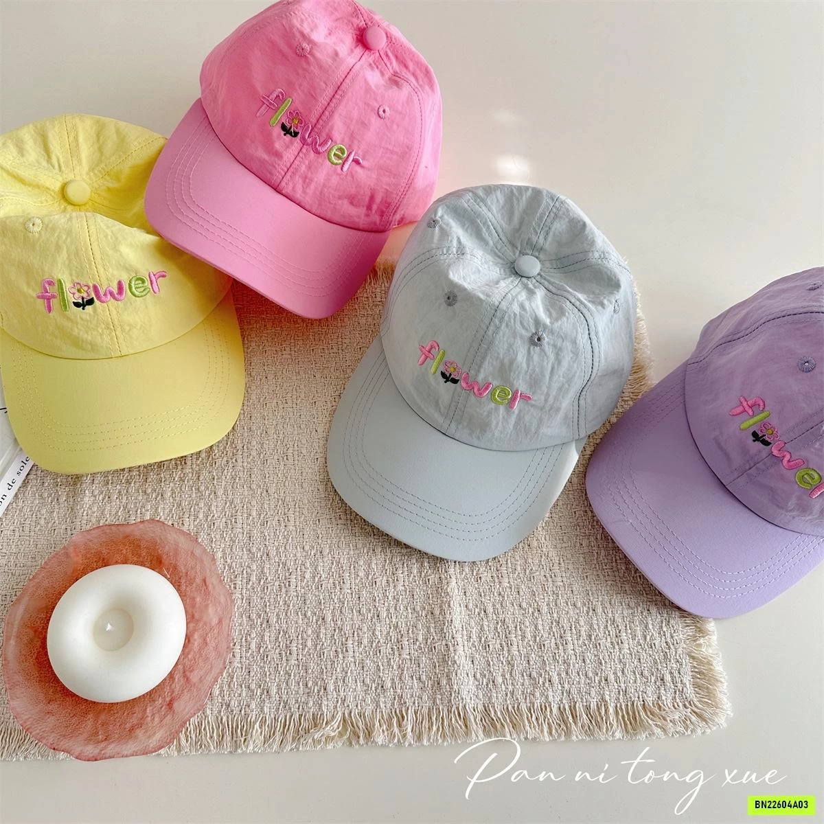 MŨ KẾT THÊU FLOWER XINH XẮN