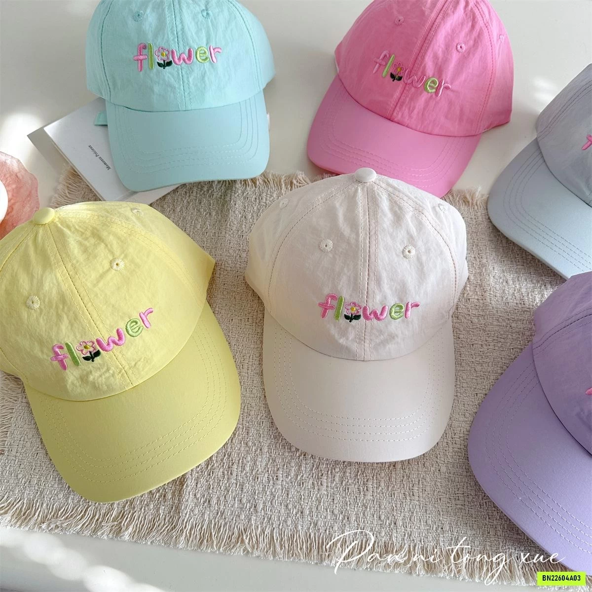 MŨ KẾT THÊU FLOWER XINH XẮN