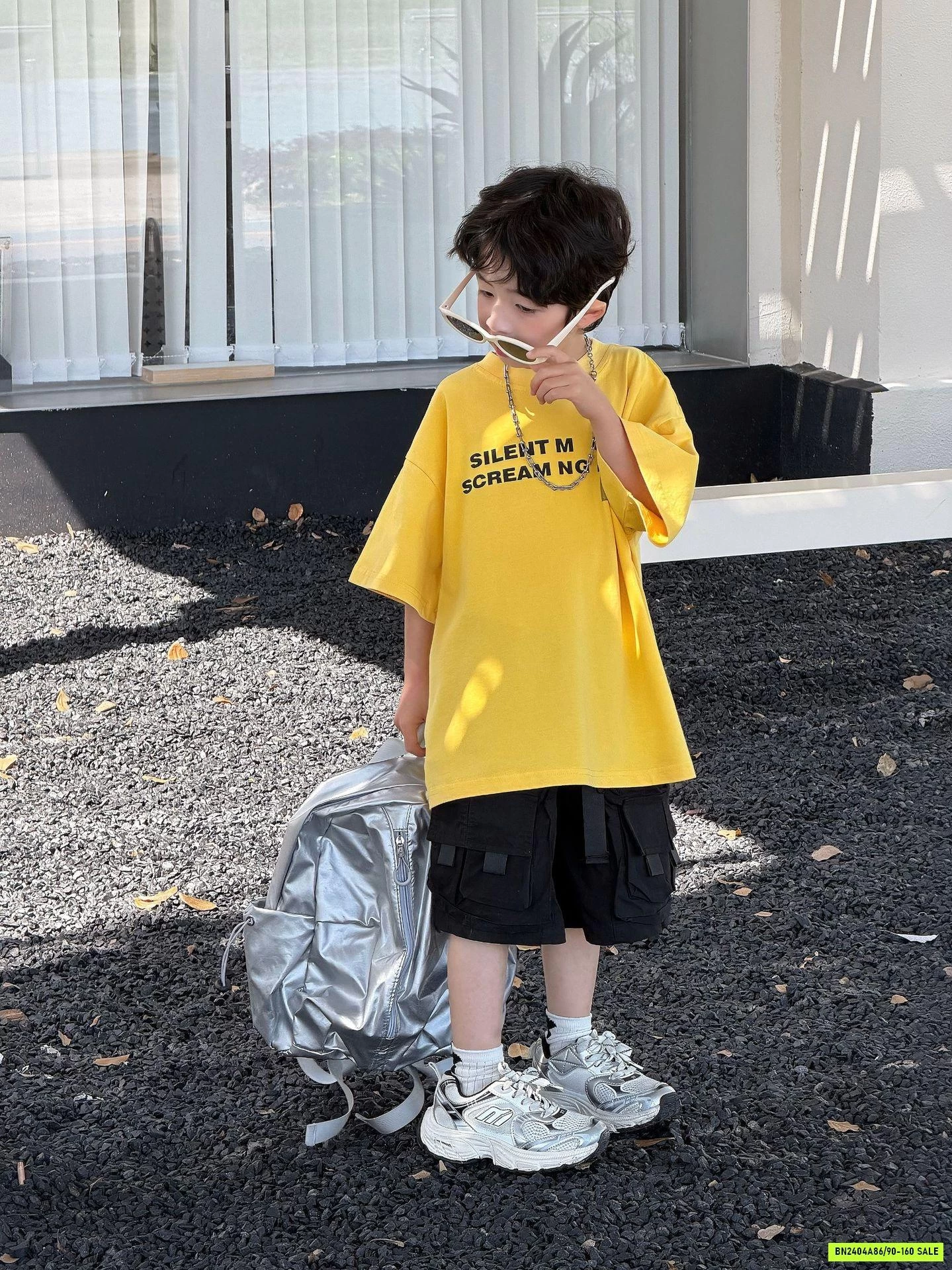 ÁO THUN VÀNG IN CHỮ ĐEN FANSHU