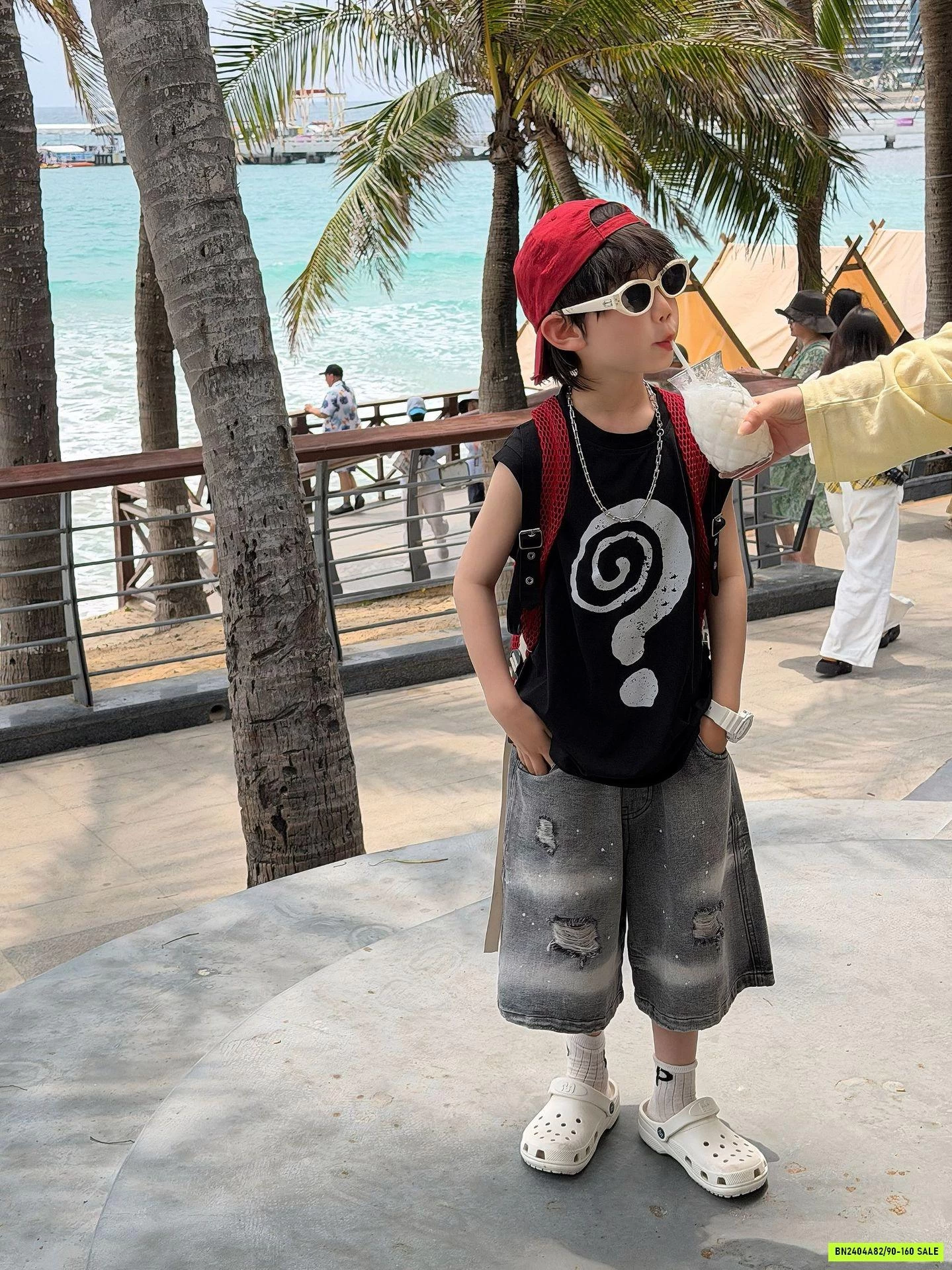 TANKTOP ĐEN DẤU HỎI CHẤM FANSHU