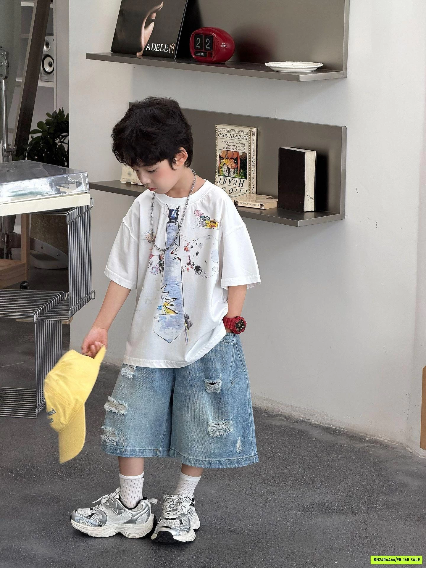 SHORT JEANS LỬNG BASIC RÁCH GỐI FANSHU