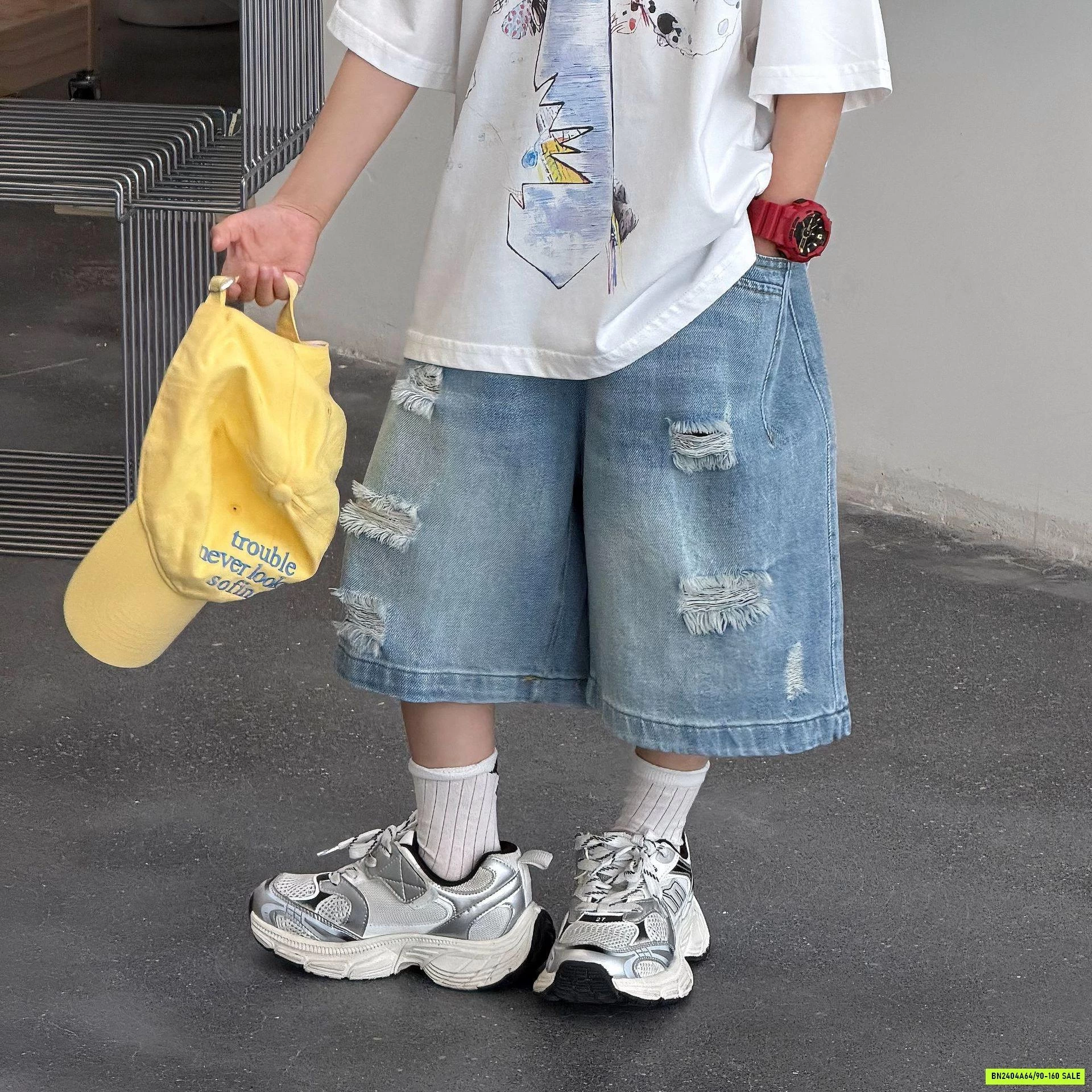 SHORT JEANS LỬNG BASIC RÁCH GỐI FANSHU