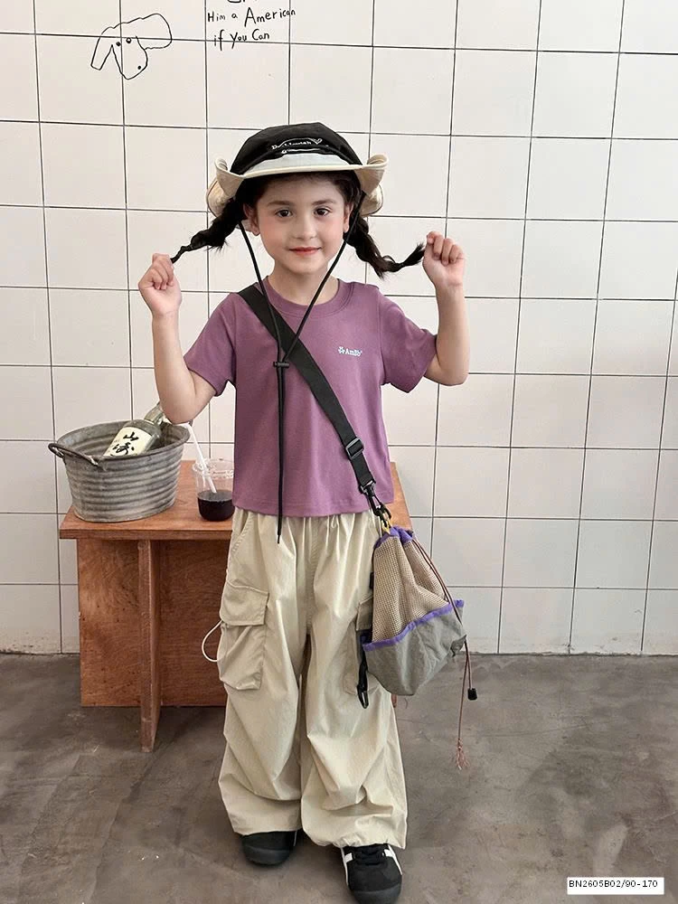 ÁO PHÔNG TRƠN DÁNG NGẮN AMBB 25C028