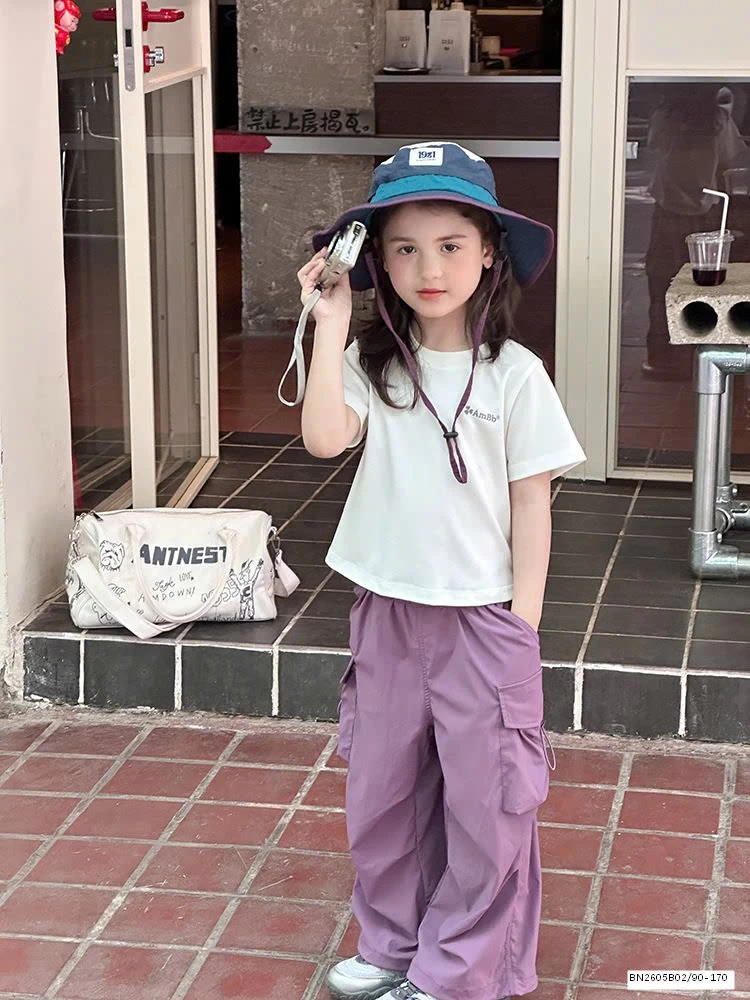 ÁO PHÔNG TRƠN DÁNG NGẮN AMBB 25C028