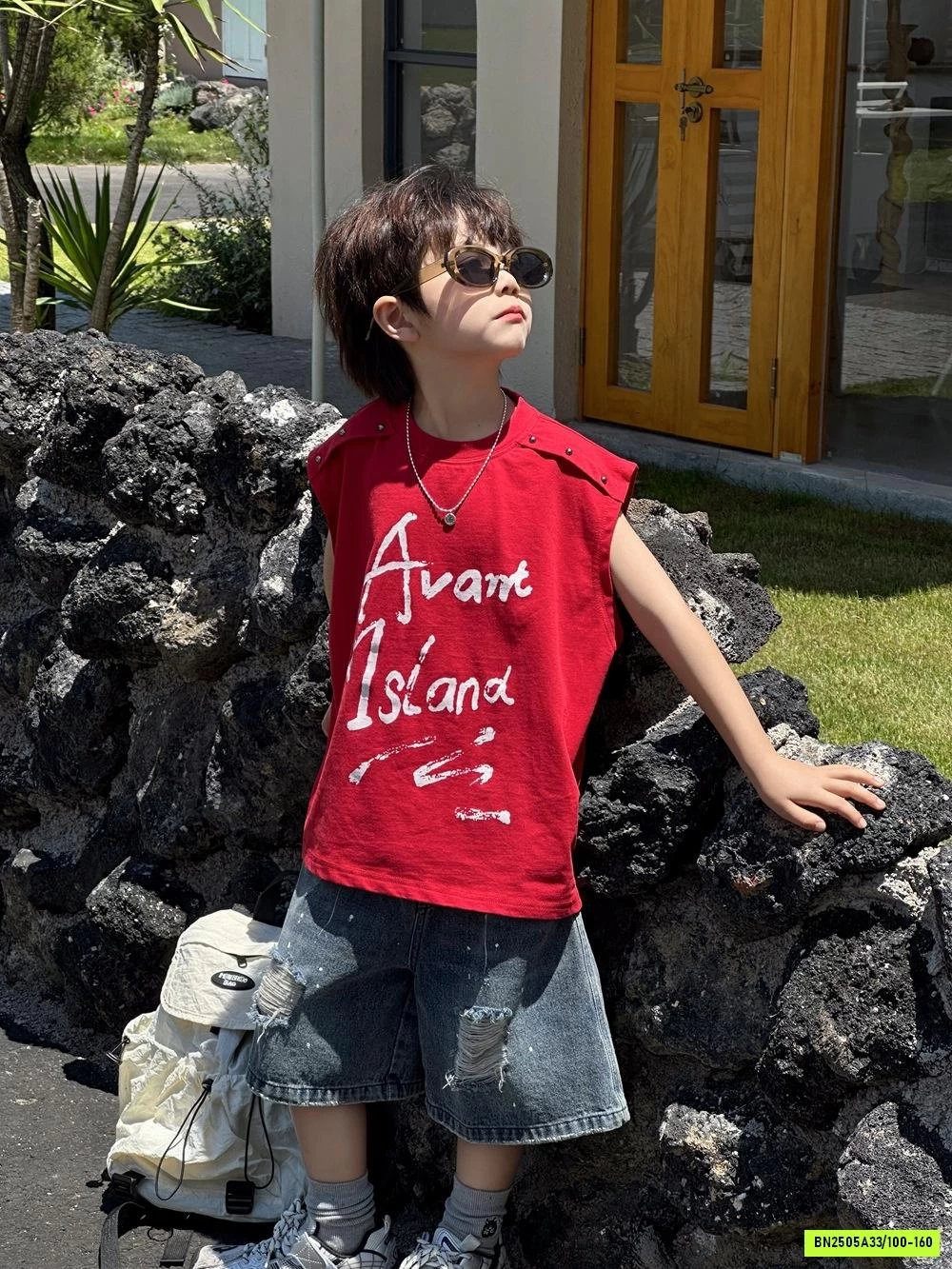 TANKTOP ĐỎ MIX SHORT JEANS RÁCH AFTE