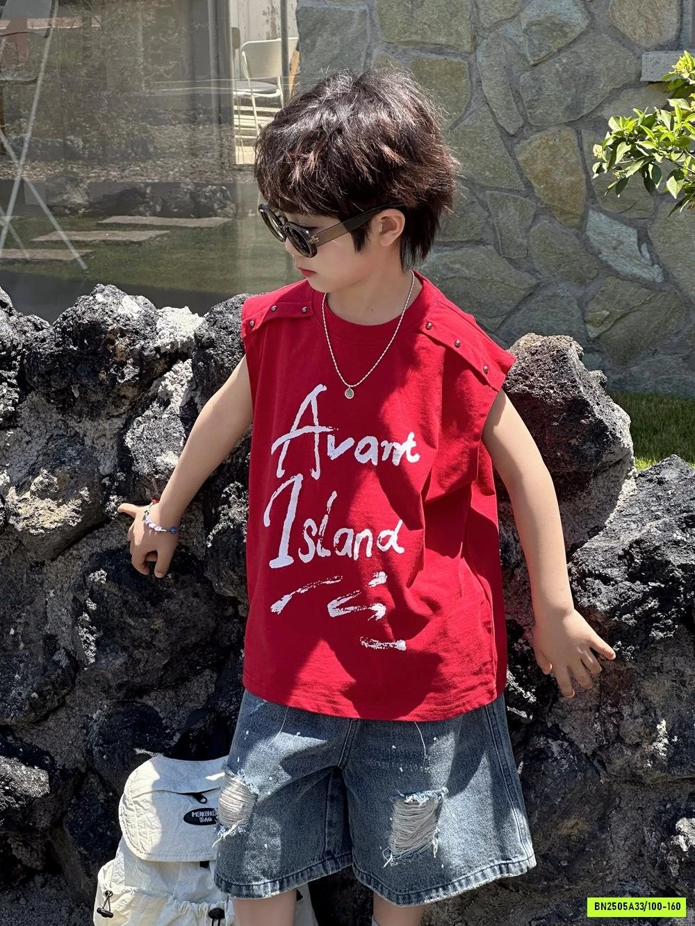 TANKTOP ĐỎ MIX SHORT JEANS RÁCH AFTE