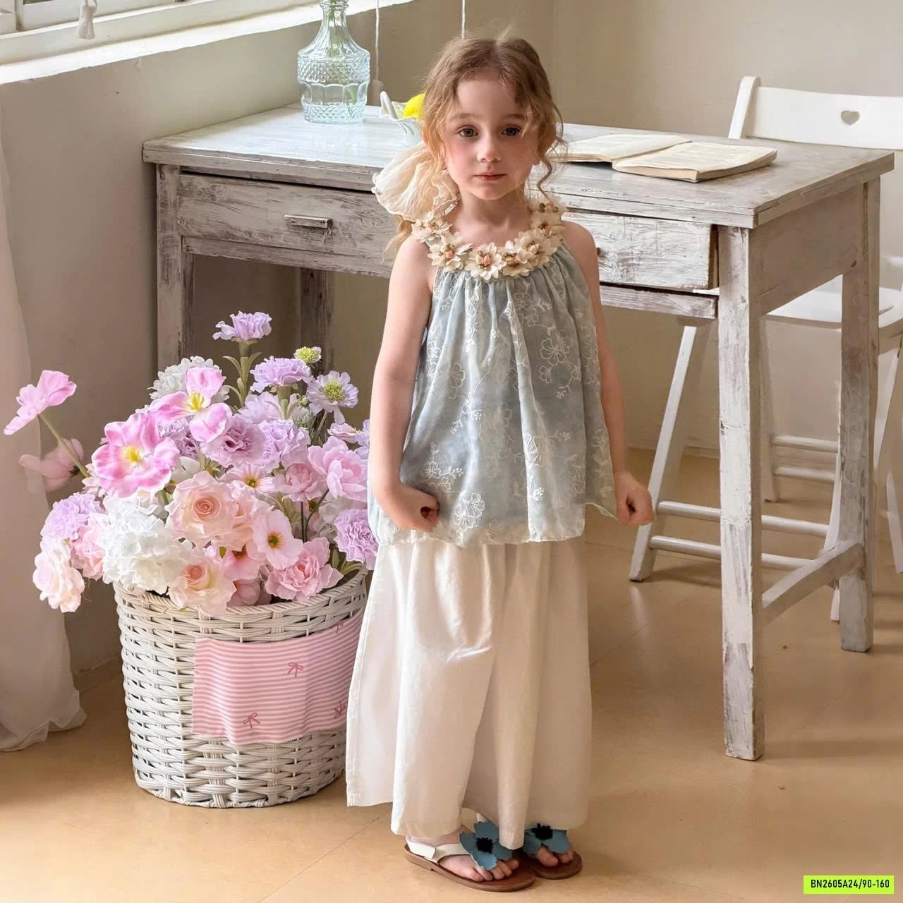 SET BỘ ÁO YẾM TƠ QUẦN SUÔNG