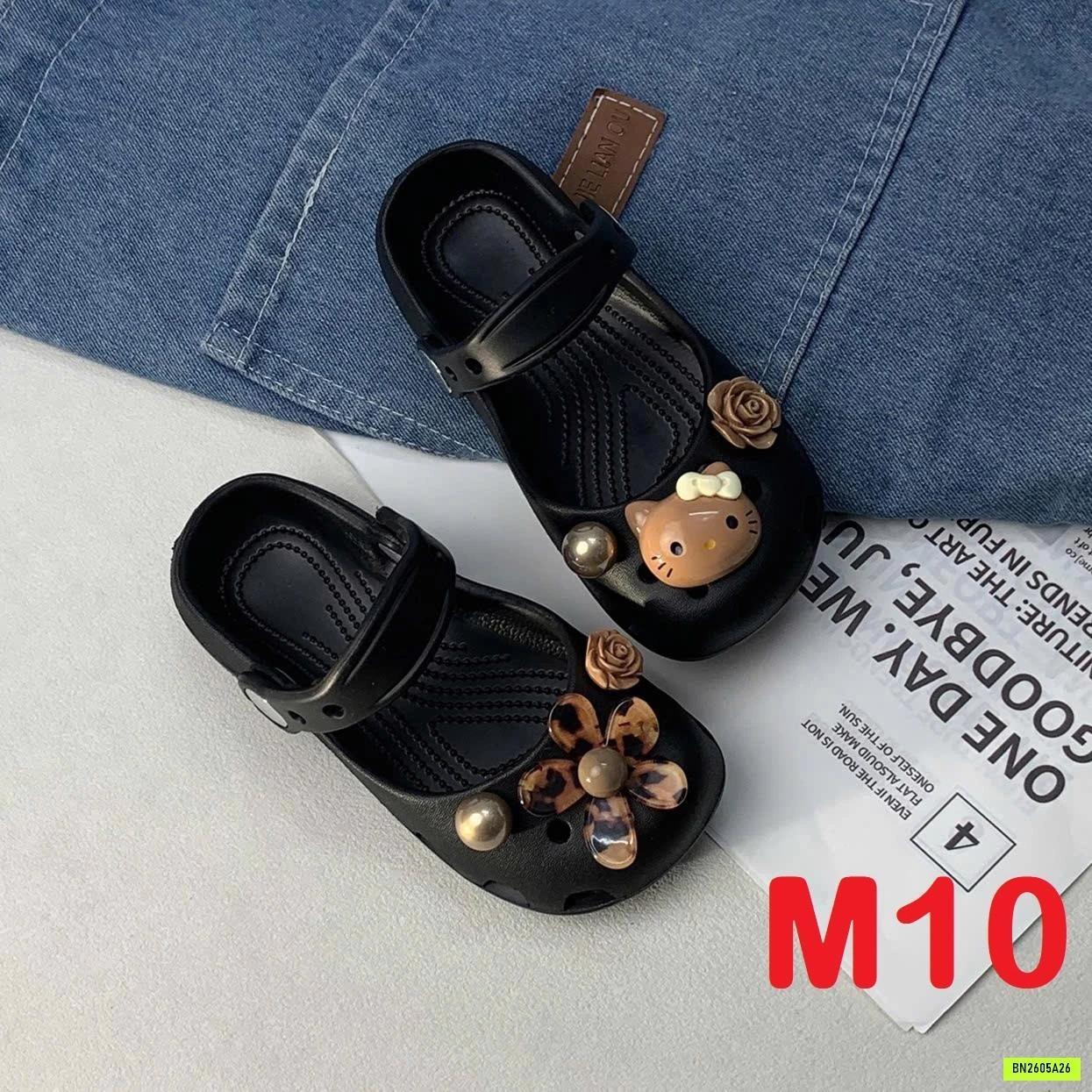 CROCS MẸ BÉ