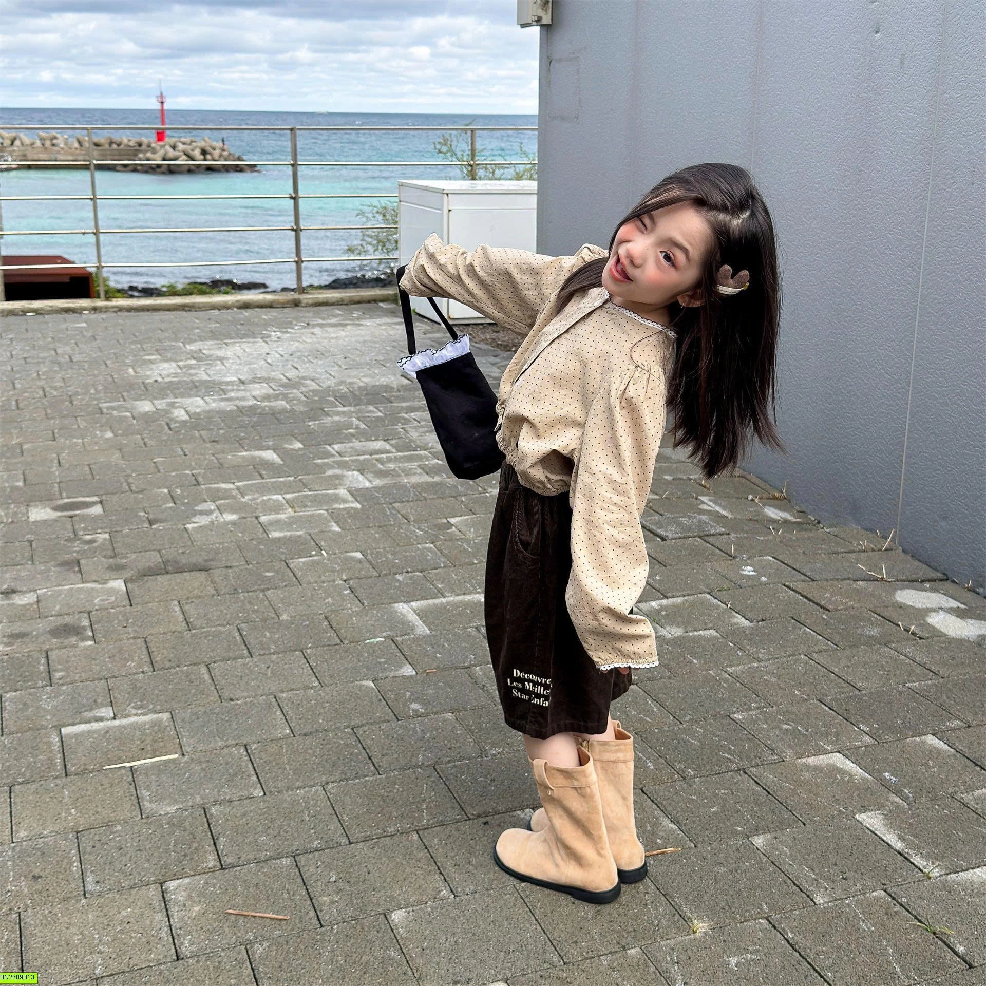 ÁO SƠ MI DÀI TAY DÁNG NGẮN ADBABY