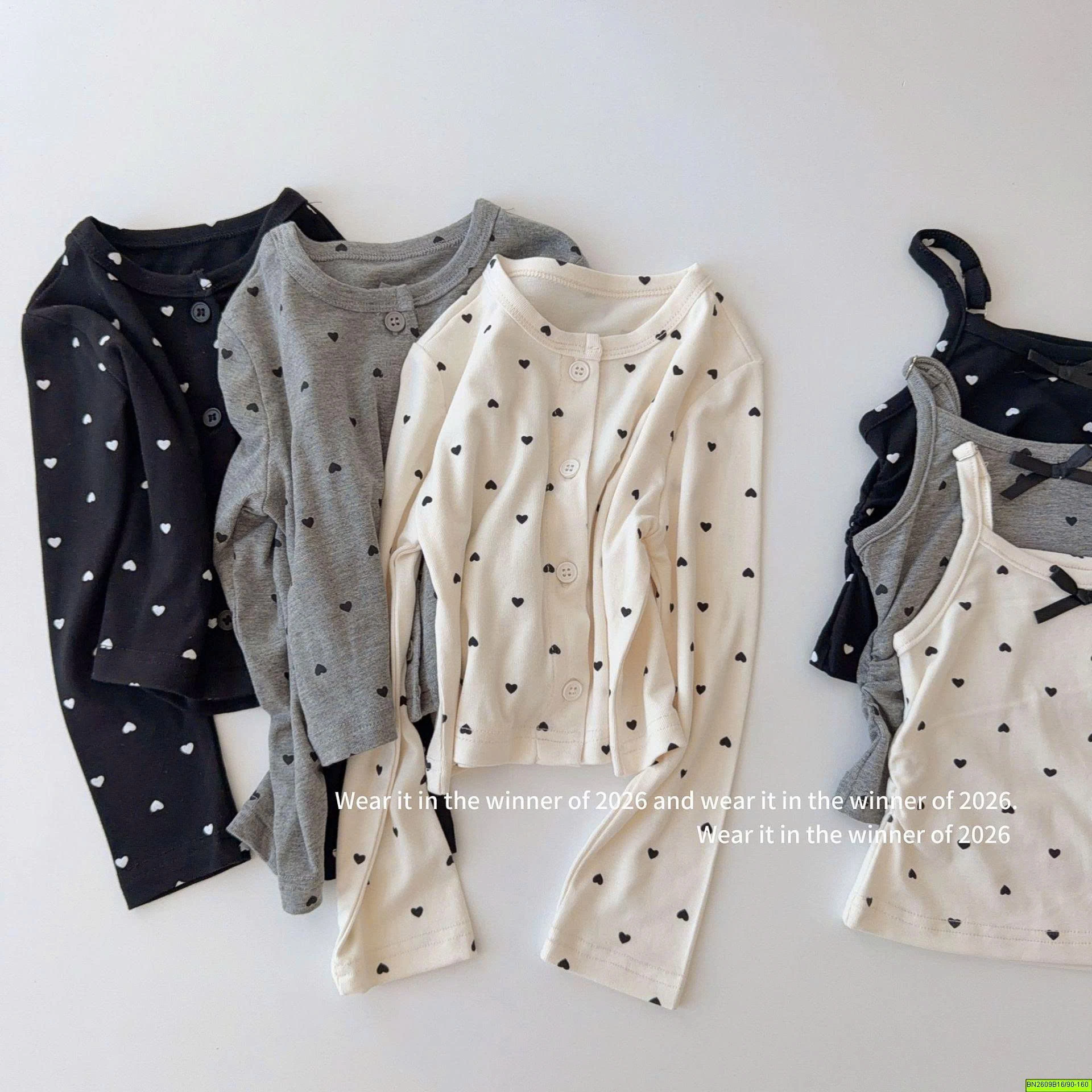 SET ÁO TRÁI TIM 2 CHI TIẾT BÉ GÁI