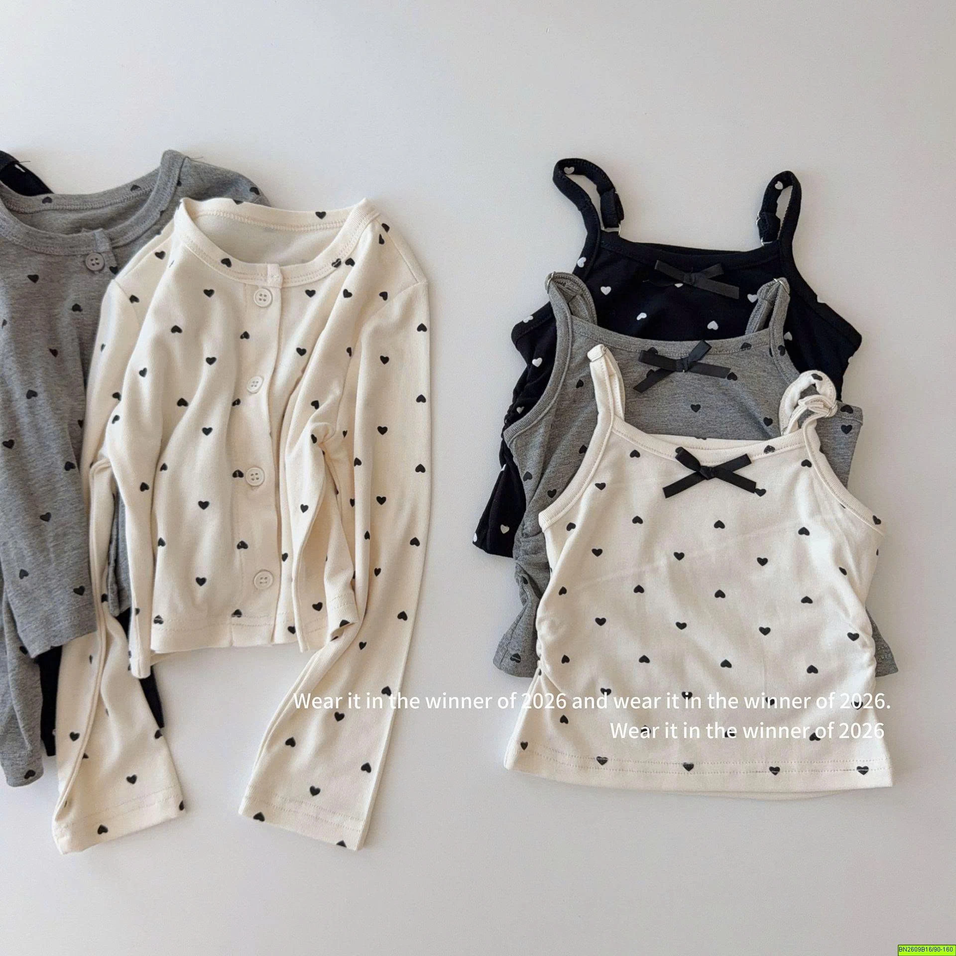 SET ÁO TRÁI TIM 2 CHI TIẾT BÉ GÁI