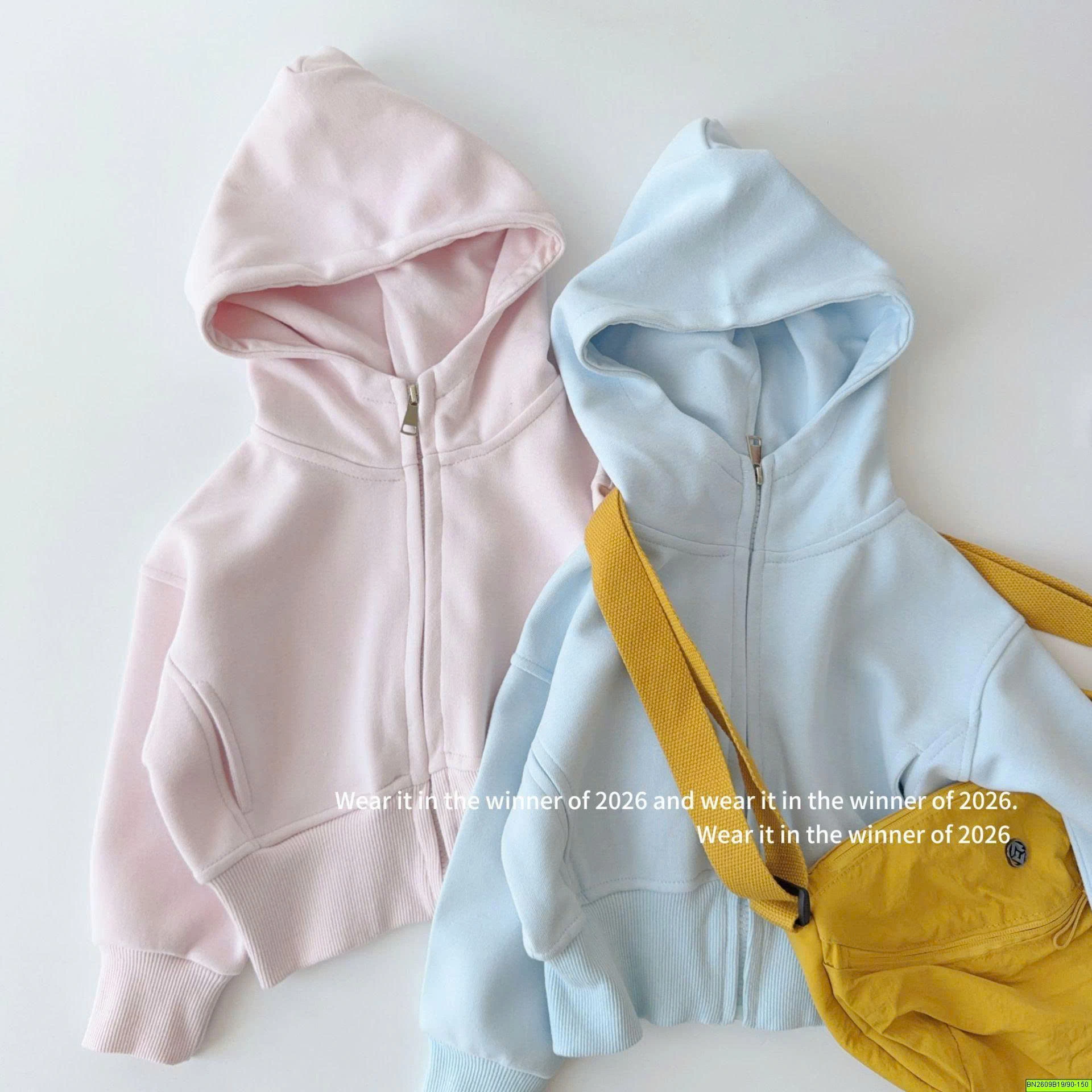 ÁO NỈ TRƠN KÉO KHÓA LIỀN MŨ