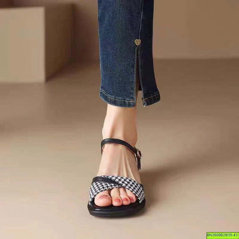 SANDAL QUAI CARO